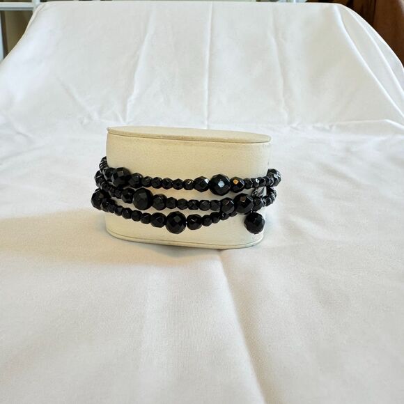 Set of 2 Shimmery Black Beaded Wrap Bracelets - Picture 1 of 3